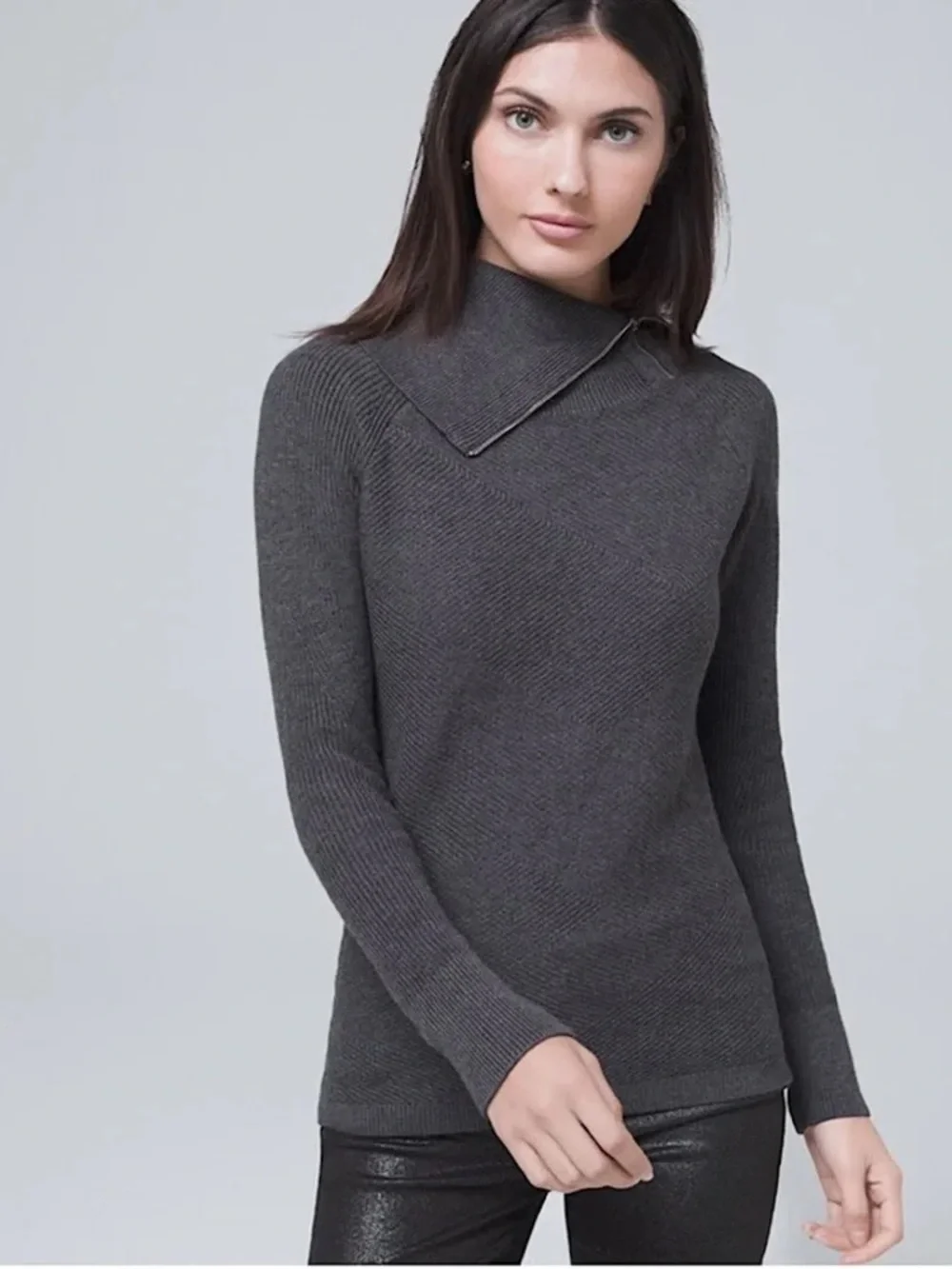 NWT White House Black Market Sweater Size Large Charcoal Grey Ribbed Zip Neck